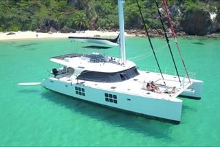 Ocean Escape at anchor video